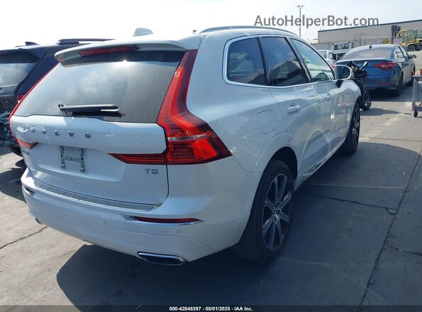 YV4102DL5M1697764 2021 VOLVO XC60 White Trasero derecho