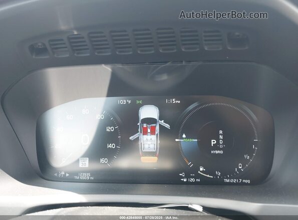 YV4BR0CK6M1702297 2021 VOLVO XC90 RECHARGE PLUG-IN HYBRID Black Widok tylnych siedzeń