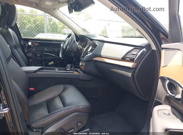 YV4BR0CK6M1702297 2021 VOLVO XC90 RECHARGE PLUG-IN HYBRID Black Widok wnętrza z przodu