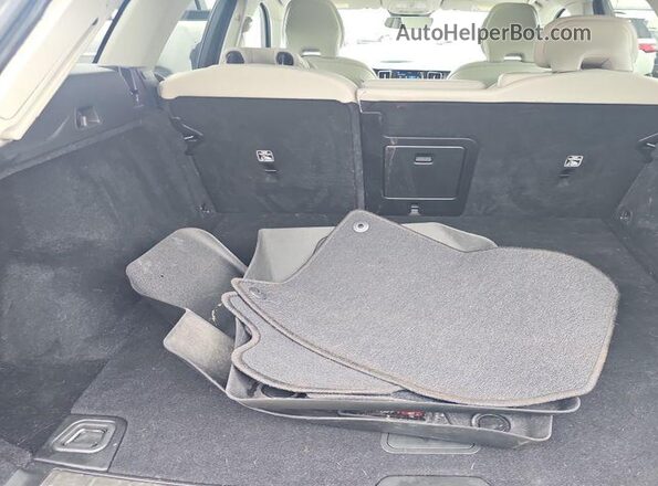 YV4L12RK3N1034684 2022 VOLVO XC60  Задняя левая четверть