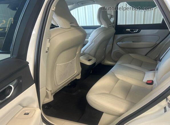 YV4L12RK4R1930305 2024 VOLVO XC60  უკანა მარცხენა