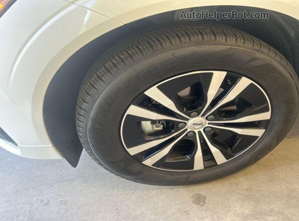 YV4L12RK4R1930305 2024 VOLVO XC60  წინა პანელის ხედი