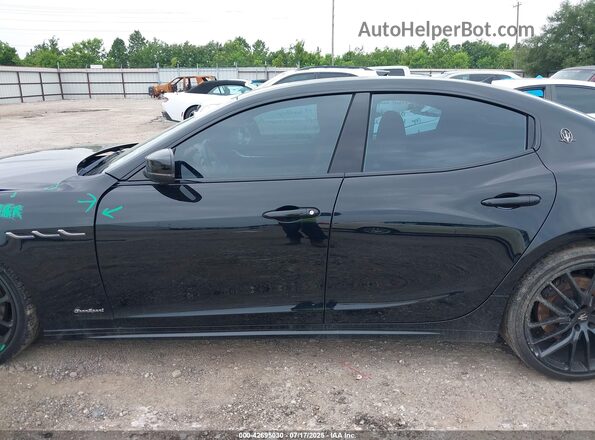 ZAM57XSS3L1354775 2020 MASERATI GHIBLI Black 