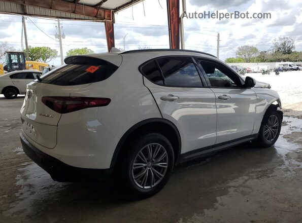 ZASPAJAN5N7D28208 2022 ALFA ROMEO STELVIO White 
