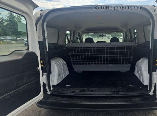 ZFBERFAT3G6C00696 2016 RAM PROMASTER CITY  Vista interior delantera