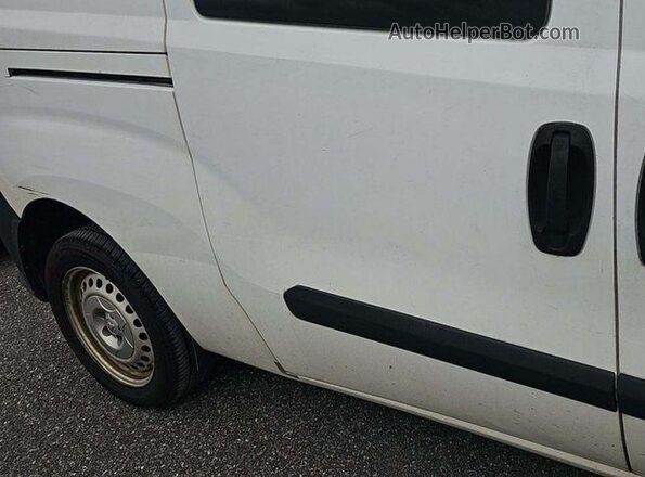 ZFBERFAT3G6C00696 2016 RAM PROMASTER CITY  Vista de la etiqueta del VIN