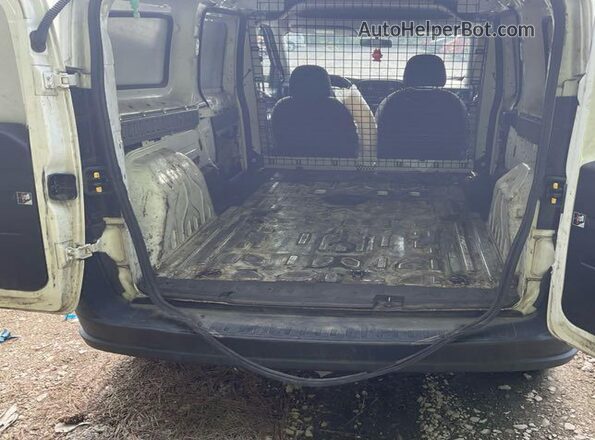 ZFBHRFAB8L6P34787 2020 RAM PROMASTER CITY  Vista tres cuartos delantera izquierda