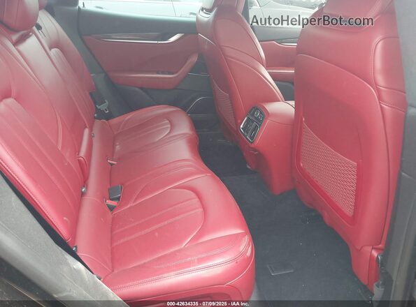 ZN661XUS0JX269764 2018 MASERATI LEVANTE Black VIN კოდის სტიკერის ხედი
