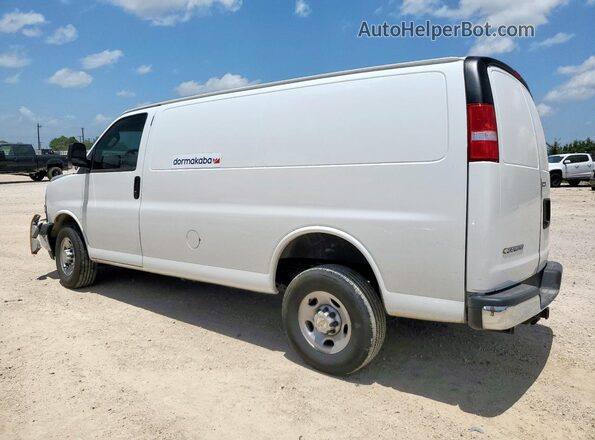 1GCWGAF74R1271408 2024 CHEVROLET EXPRESS Белый 