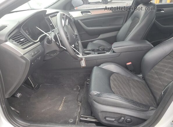 5NPE34AF3JH602600 2018 HYUNDAI SONATA Серебряный 