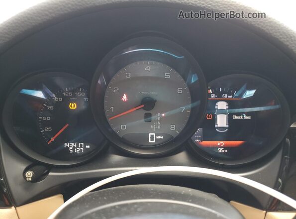 WP1AB2A52JLB36777 2018 PORSCHE MACAN Серебряный 