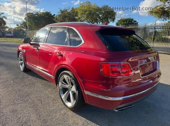 SJAAC2ZV1HC014037 2017 BENTLEY BENTAYGA Красный Задняя правая четверть