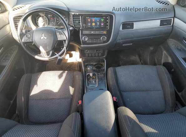 JA4AZ3A37JZ040829 2018 MITSUBISHI OUTLANDER Серый 