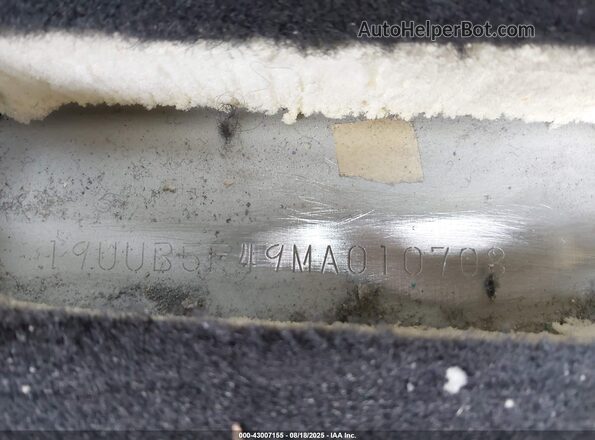 19UUB5F49MA010708 2021 ACURA TLX White Widok komory silnika
