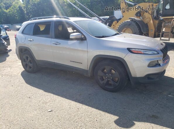 1C4PJLCB5JD519419 2018 JEEP CHEROKEE Silver 