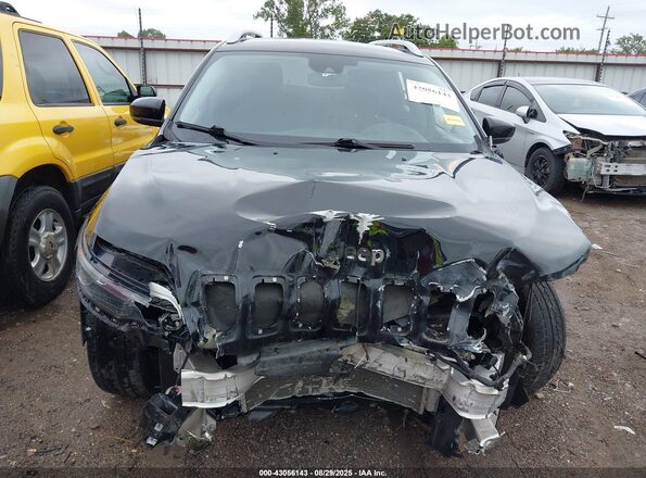 1C4PJLCB9MD187750 2021 JEEP CHEROKEE Черный Вид панели приборов