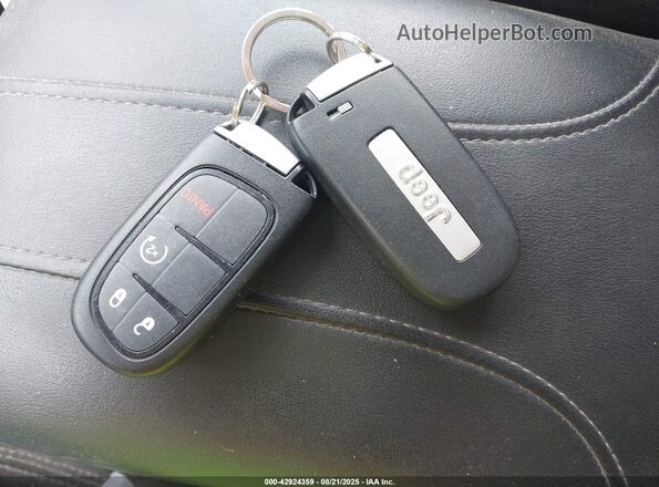 1C4PJLLB1MD208493 2021 JEEP CHEROKEE Red წინა პანელის ხედი