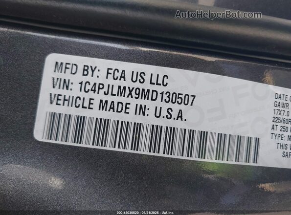 1C4PJLMX9MD130507 2021 JEEP CHEROKEE Gray Вид підкапотного простору