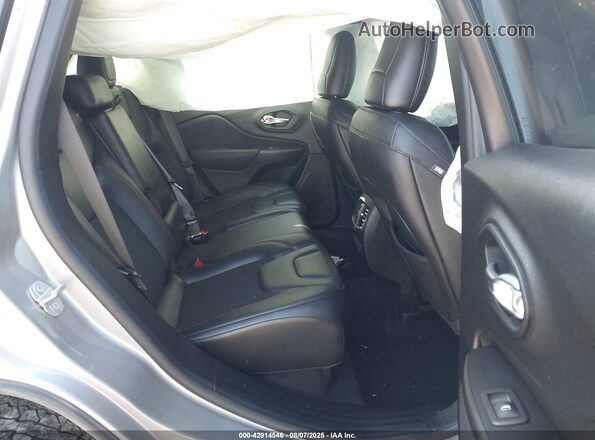 1C4PJMBX6MD236423 2021 JEEP CHEROKEE Silver Vista de la etiqueta del VIN