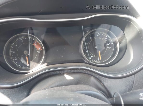 1C4PJMBX7ND500119 2022 JEEP CHEROKEE White Widok tylnych siedzeń