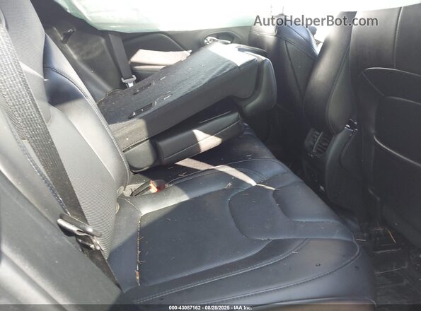 1C4PJMDX2LD608710 2020 JEEP CHEROKEE Black Widok naklejki z numerem VIN