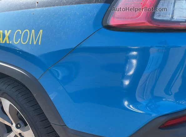 1C4PJMDX3LD587379 2020 JEEP CHEROKEE  Սարքավորումների վահանակի տեսք