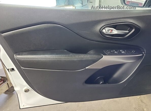 1C4PJMLB0MD120718 2021 JEEP CHEROKEE  