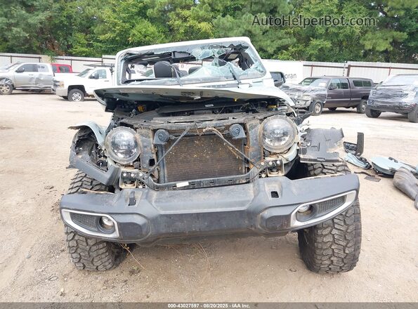 1C4PJXEGXRW324481 2024 JEEP WRANGLER Light Blue Front view