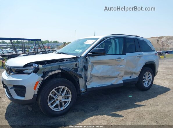 1C4RJHAG6SC268471 2025 JEEP GRAND CHEROKEE Gray Widok z przodu