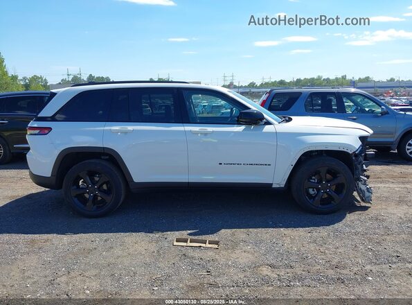 1C4RJHBG6PC510973 2023 JEEP GRAND CHEROKEE White Vista interior trasera