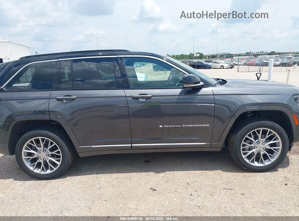 1C4RJHEG0R8554713 2024 JEEP GRAND CHEROKEE Gray Вид задньої частини салону