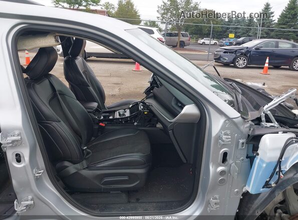 1C4RJKAG8P8797170 2023 JEEP GRAND CHEROKEE Silver Front interior view