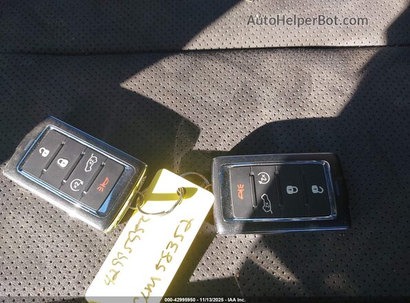 1C4RJKAG8P8797170 2023 JEEP GRAND CHEROKEE Silver Dashboard view