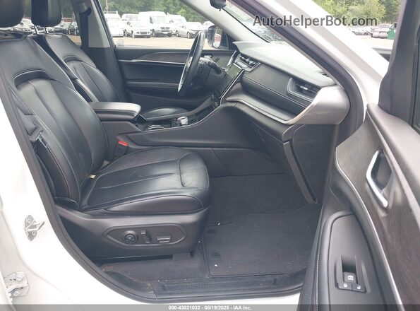 1C4RJKBG1M8135697 2021 JEEP GRAND CHEROKEE L White Вид салону спереду