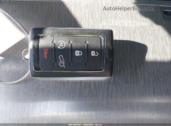 1C4RJKBGXP8729175 2023 JEEP GRAND CHEROKEE L Белый Вид панели приборов