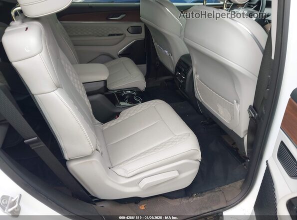 1C4RJKEG0P8726538 2023 JEEP GRAND CHEROKEE L Белый 