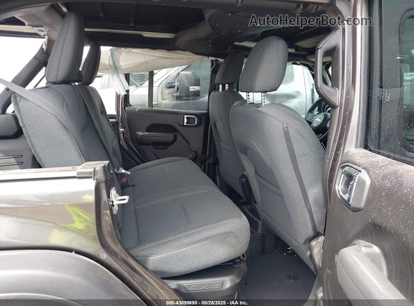 1C4RJXN63SW641492 2025 JEEP WRANGLER Gray Vista de la etiqueta del VIN