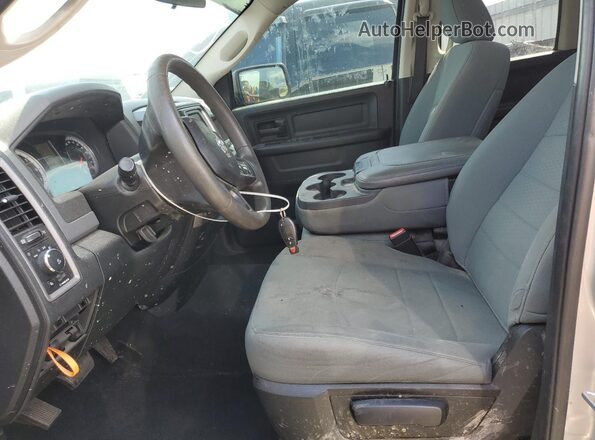 1C6RR7FG2JS264179 2018 RAM 1500 Серебряный 