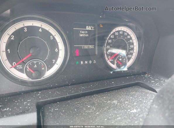 1C6RR7FT6LS100109 2020 RAM 1500 CLASSIC Silver Հետևի նստատեղերի տեսք