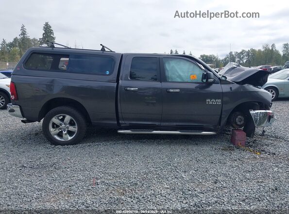 1C6RR7GGXJS218694 2018 RAM 1500 Серый 