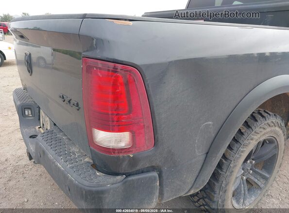 1C6RR7GGXMS526677 2021 RAM 1500 CLASSIC Dark Blue Вид спереди