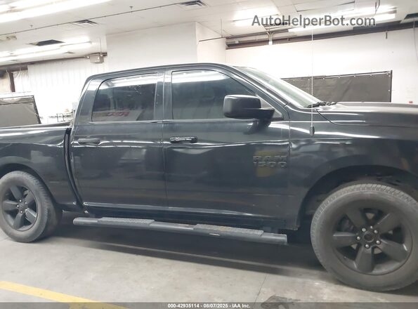 1C6RR7KT1JS271370 2018 RAM 1500 Black 
