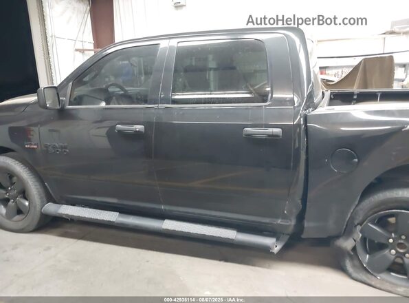 1C6RR7KT1JS271370 2018 RAM 1500 Black 