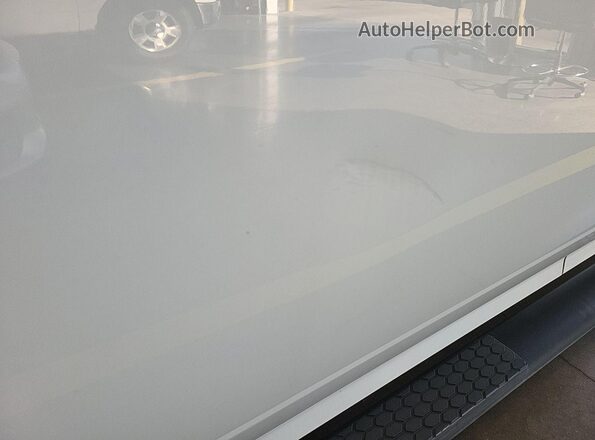 1C6RR7KT8LS128998 2020 RAM 1500 CLASSIC  Widok z przodu