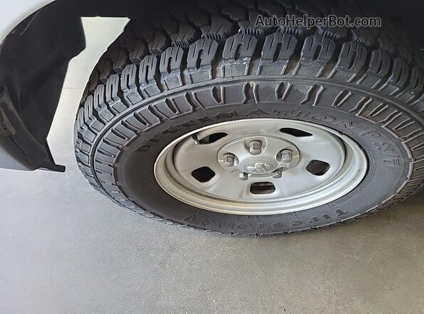 1C6RR7KT8LS128998 2020 RAM 1500 CLASSIC  Widok z przodu