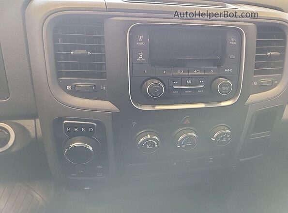 1C6RR7KT8LS128998 2020 RAM 1500 CLASSIC  