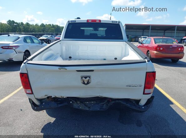 1C6RR7ST4RS194599 2024 RAM 1500 CLASSIC White Widok z przodu