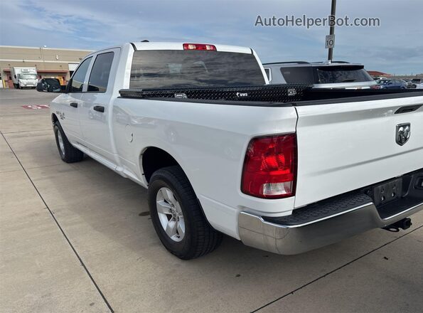 1C6RR7ST9PS531443 2023 RAM 1500 CLASSIC  Widok z przodu