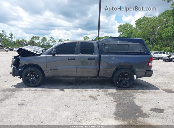 1C6RREBG0PN585929 2023 RAM 1500 Gray 360 interior view