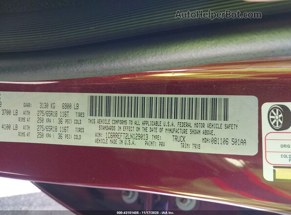 1C6RREFT2LN129013 2020 RAM 1500 Red ძრავის განყოფილების ხედი